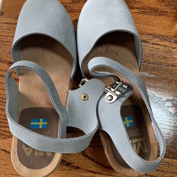 Freja Clogs - Picture 3 of 7